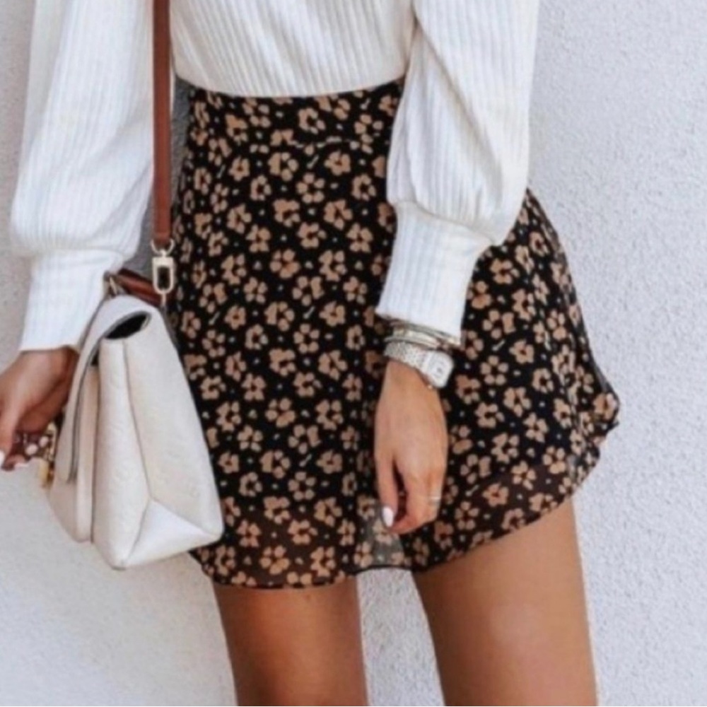 Urban Outfitters skirt